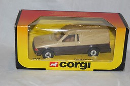 Corgi-Ford-Escort-Van-Two-Tone